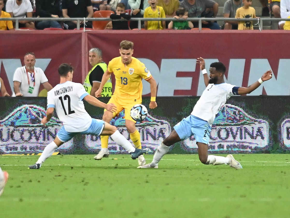 Fostul mare fotbalist al naționalei a răbufnit înainte de Israel – România: „Ce a făcut UEFA nu mi se pare normal! E un dezavantaj pentru noi” | VIDEO EXCLUSIV ProSport Live