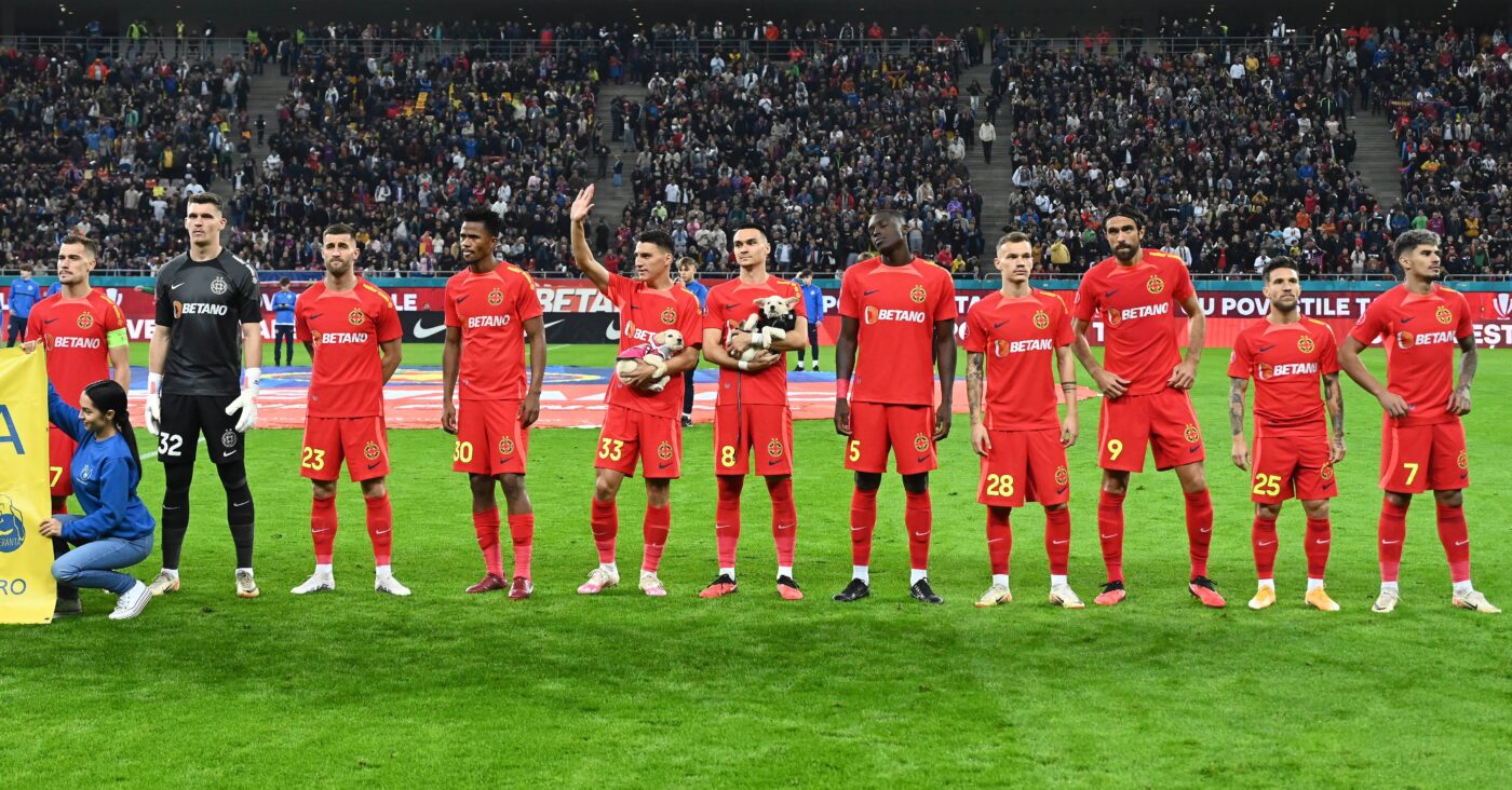 Fotbalistul de la FCSB dorit de Manchester United! Dezvăluire incredibilă despre atacantul adus să îi ia locul lui Andrea Compagno: „S-au interesat de el!”. Cum a fost vândut de patron cu 6 ore înainte să expire perioada de mercato pentru o sumă de nerefuzat | VIDEO EXCLUSIV ProSport Live