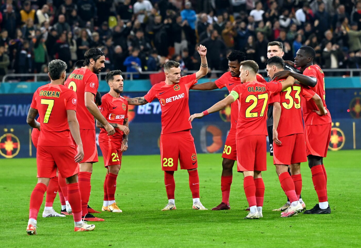 Gigi Becali îl numea „fotbalist de mare clasă”, dar l-a trecut pe banca de rezerve pentru Dinamo – FCSB! Inovația patronului în derby-ul de pe Arena Națională
