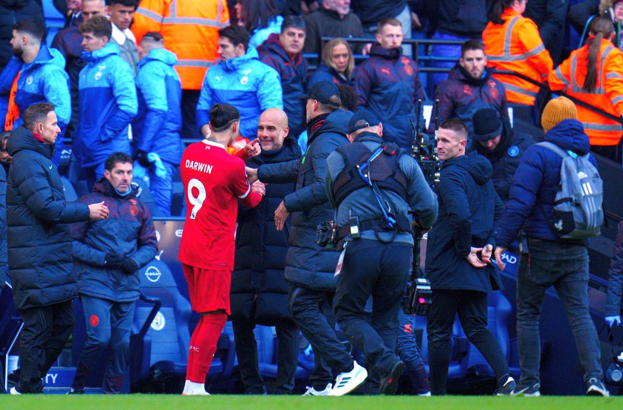 Manchester City, blocată de Liverpool. Pep Guardiola, un nou scandal cu Darwin Nunez: Jurgen Klopp nu s-a putut abține nici el