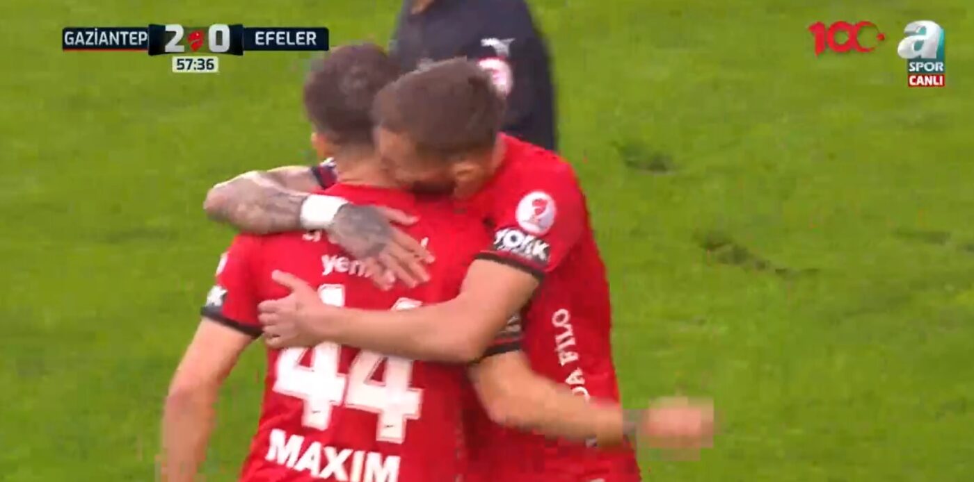Marius Șumudică face spectacol în Turcia! Doi fotbaliști români au creat un gol în victoria cu 4-0