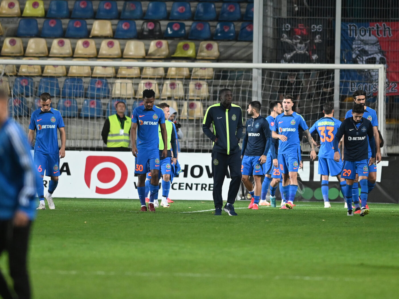 Meme Stoica, pus să atace un fotbalist de la FCSB în public pentru a-l obliga să renunțe! Strategie fără precedent și fără scrupule a lui Gigi Becali: „Îl forțează să plece”