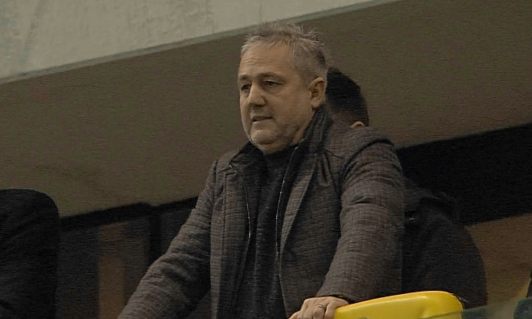 Mihai Rotaru îl somează pe Laurențiu Reghecampf: „Nu am primit cei 300.000 de euro! Mai are să-mi dea și bani împrumut”