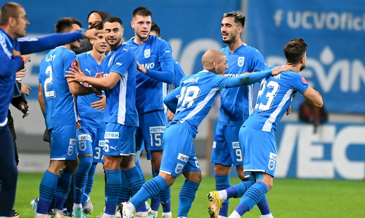 Noul antrenor de la Universitatea Craiova a venit la derby-ul cu FC U Craiova. Mihai Rotaru îl va prezenta în scurt timp