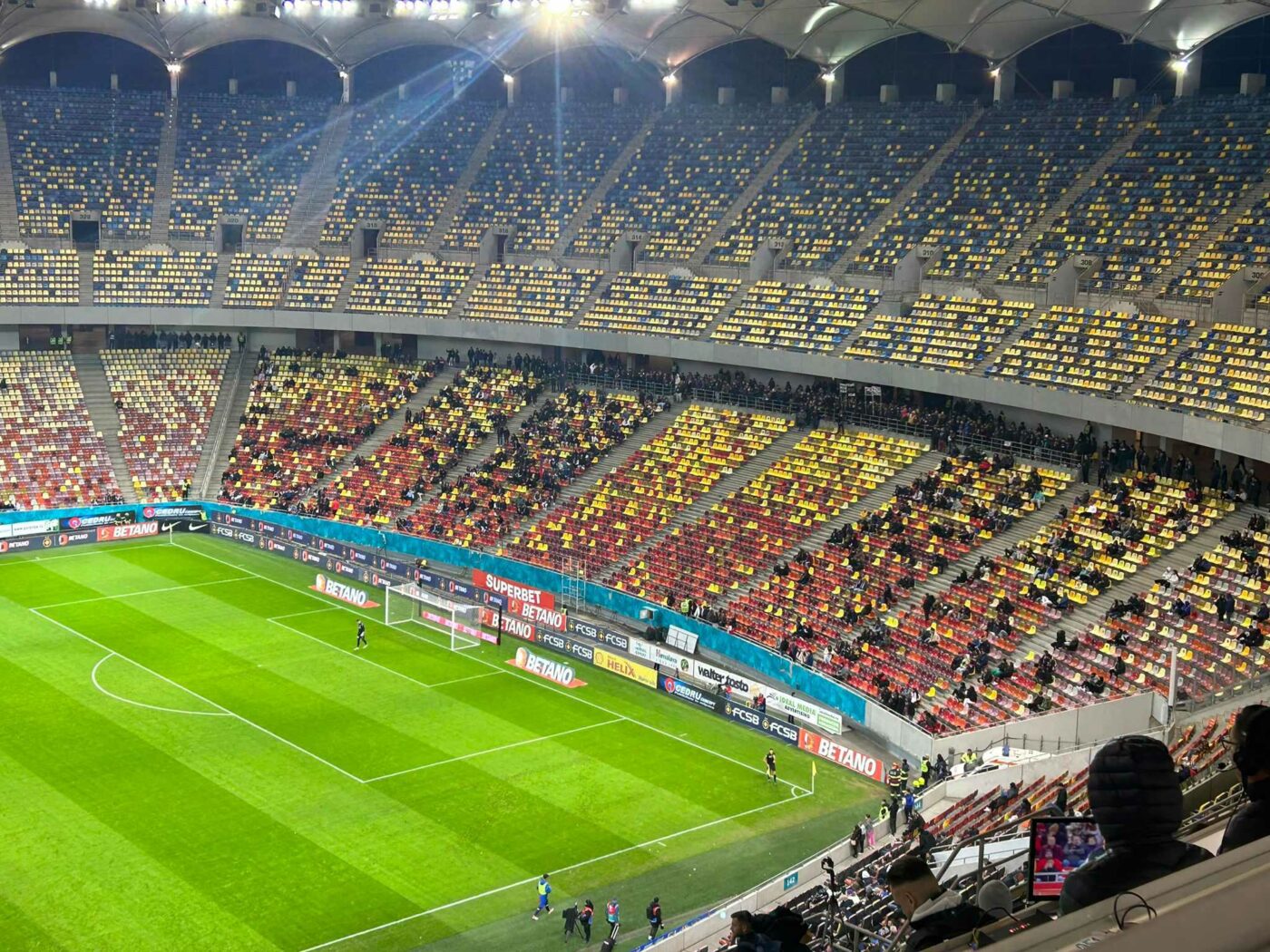 Peluza Nord, gest de protest la partida dintre FCSB și FC U Craiova 1948. Galeria lui Gheorghe Mustață refuză să cânte