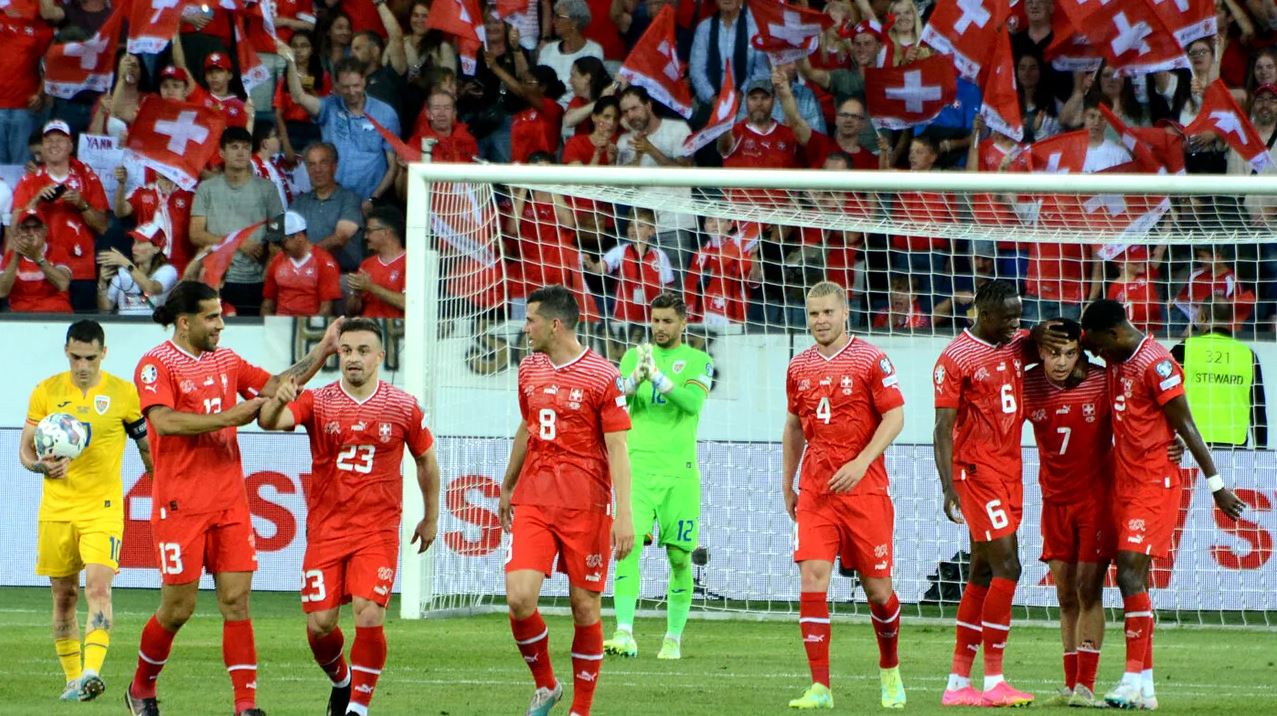 Presa din Elveția pune o presiune enormă pe selecționata lui Murat Yakin înainte de meciul cu România! Oaspeții de pe Arena Națională vor avea un singur obiectiv