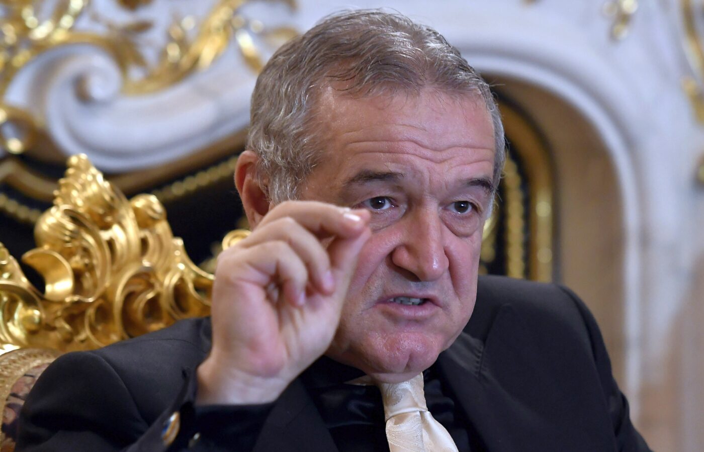 Prima reacție a lui Gigi Becali despre calvarul de la testarea pentru „drogangeală” și promisiunea făcută de miliardar: „Dau eu banii la Miliție”