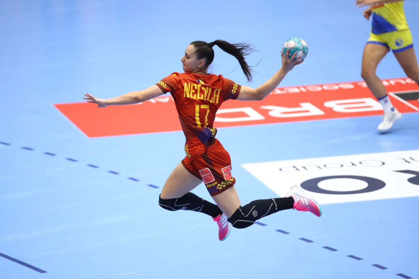 SCM Râmnicu Vâlcea a pierdut încă o jucătoare de bază. Rebeca Necula a fost operată la gleznă