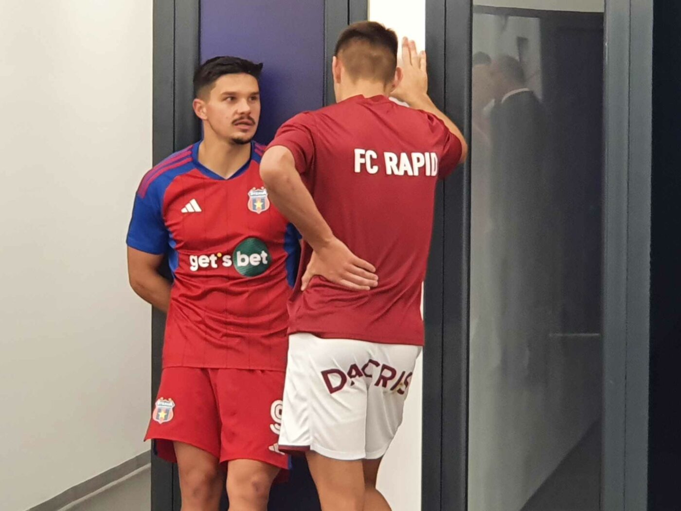 Alexandru Buziuc revine în Liga 2, dar nu cu Gloria Bistrița Năsăud, cu care tocmai promovase. ”Am doar un singur gând”