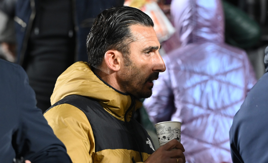 Unde a fost surprins Elias Charalambous cu o zi înainte de Israel – România, meciul care poate califica naționala lui Edi Iordănescu la EURO 2024 | FOTO