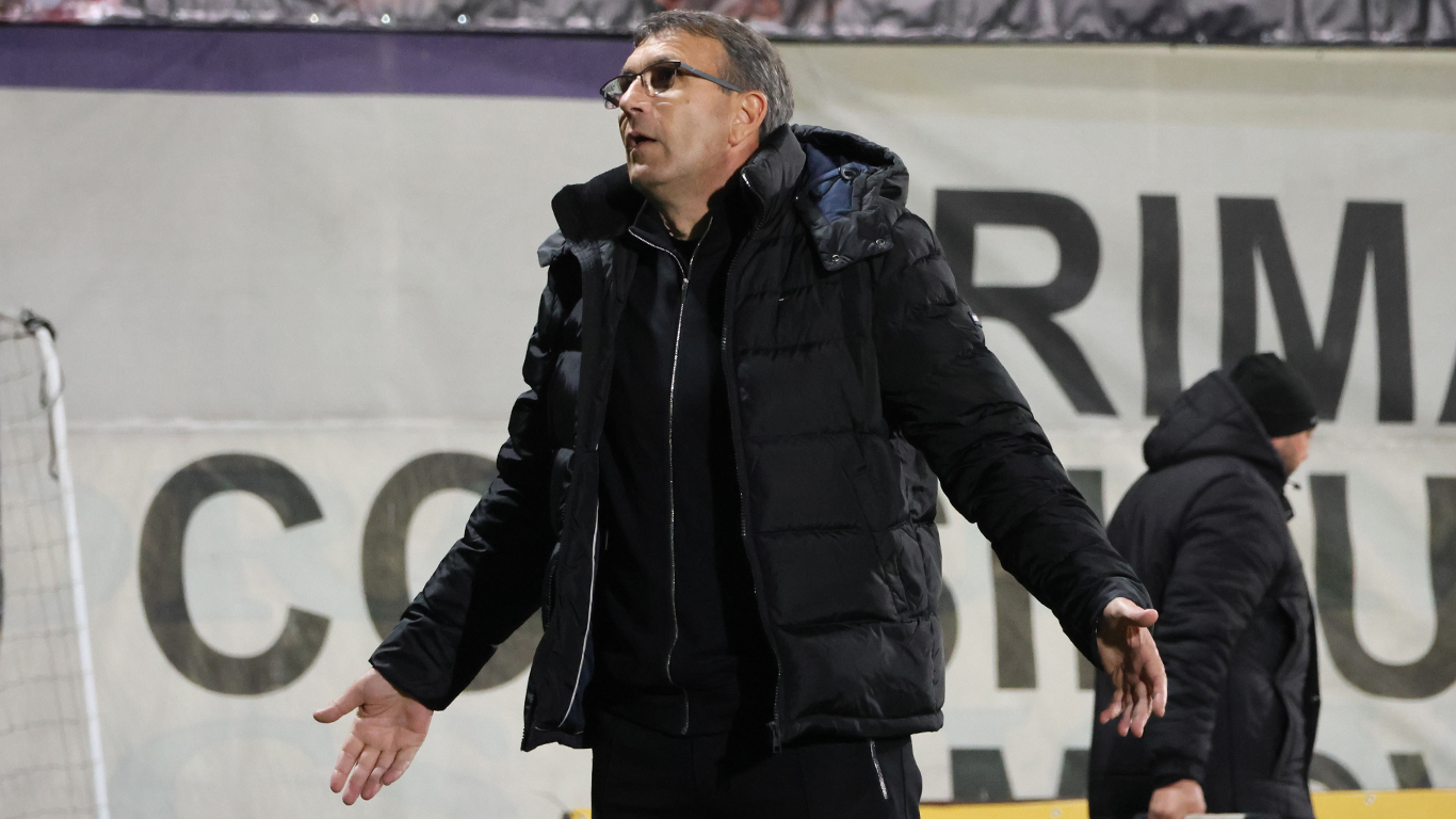 Eugen Neagoe este resemnat în privința play-off-ului, după ce CFC Argeș a fost execrabilă la Piatra Neamț: ”Asta este situația, trebuie să ne asumăm.” Arbitrajul l-a nemulțumit din nou