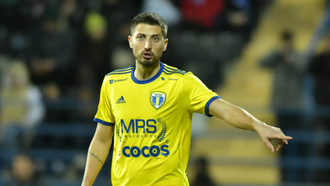 Gicu Grozav, iritat la flash-interviu după Petrolul – Botoșani 2-1. Ce l-a deranjat pe marcatorul ploieștenilor: „Eram așa fericit, bine că mi-ai adus aminte”