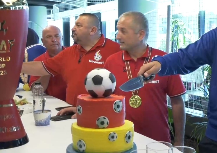Ioan Onicaș nu vrea să calce pe urmele lui Răzvan Burleanu: „Vreau să duc acest proiect mai departe!” Nu-i pasă de afirmațiile celor care ironizează minifotbalul | VIDEO EXCLUSIV