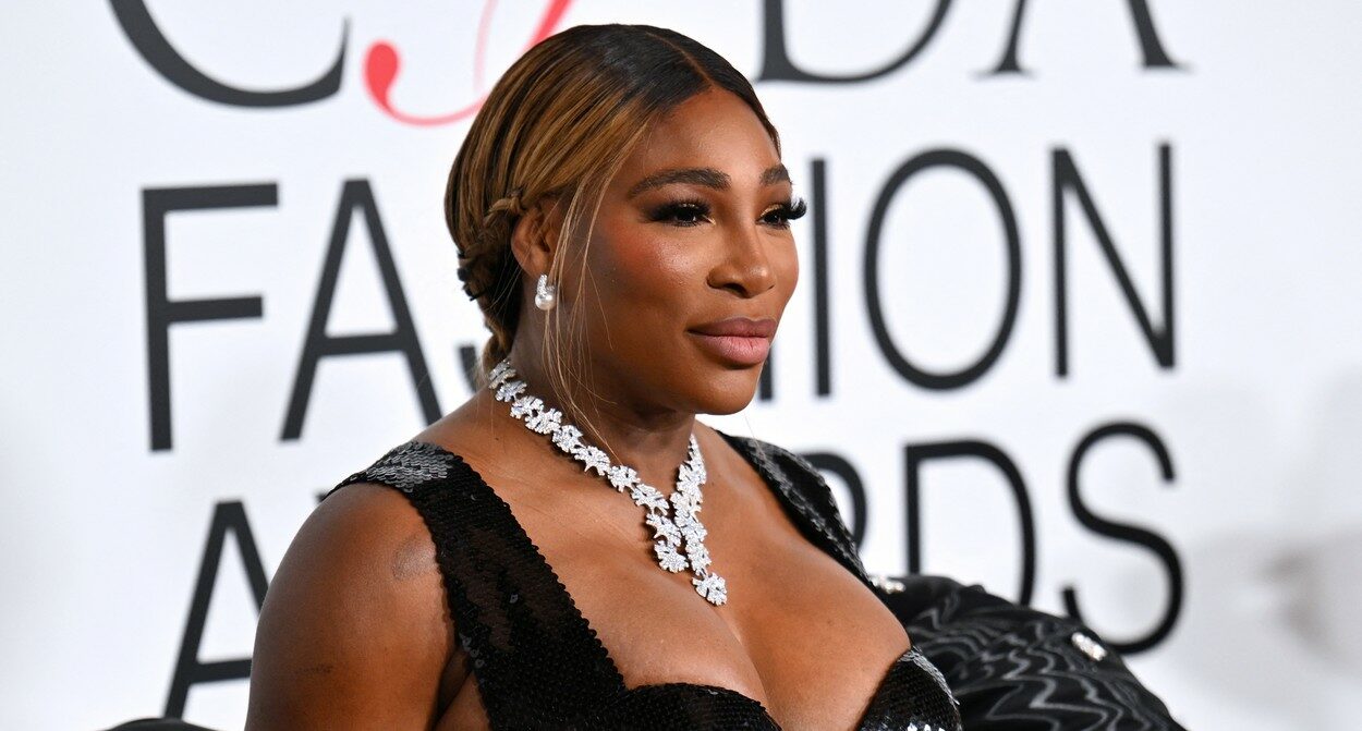 Doctorul Umar Johnson, un influencer radical, lansează acuzații împotriva Serenei Williams! „Și-a făcut ceva la față! Și-a băgat Botox”