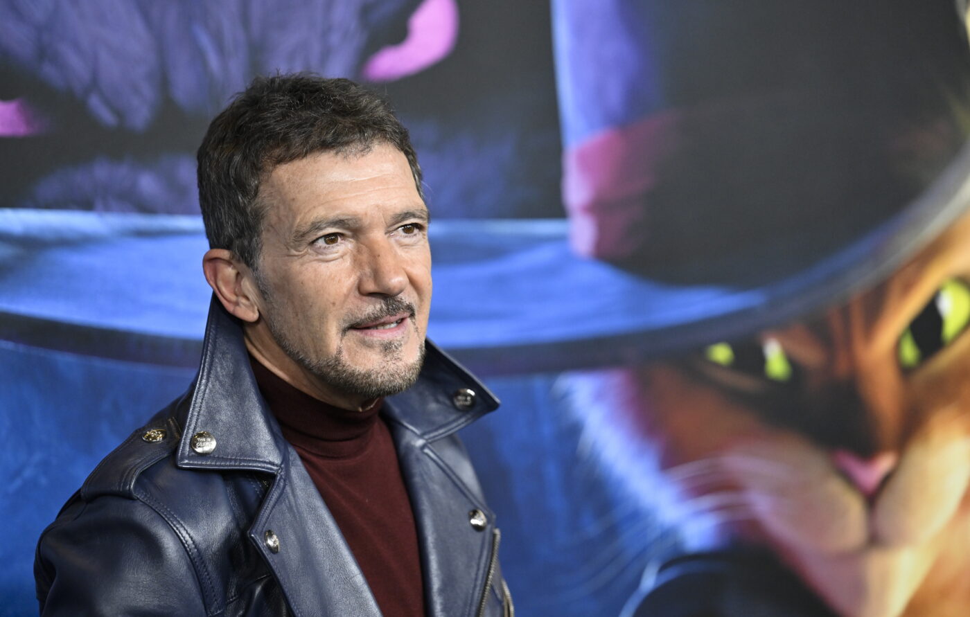 Antonio Banderas, fotografie nemaivăzută până acum! Imaginea de colecție, de pe vremea când era un tânăr fotbalist, a făcut-o pe Nadia Comăneci să reacționeze imediat