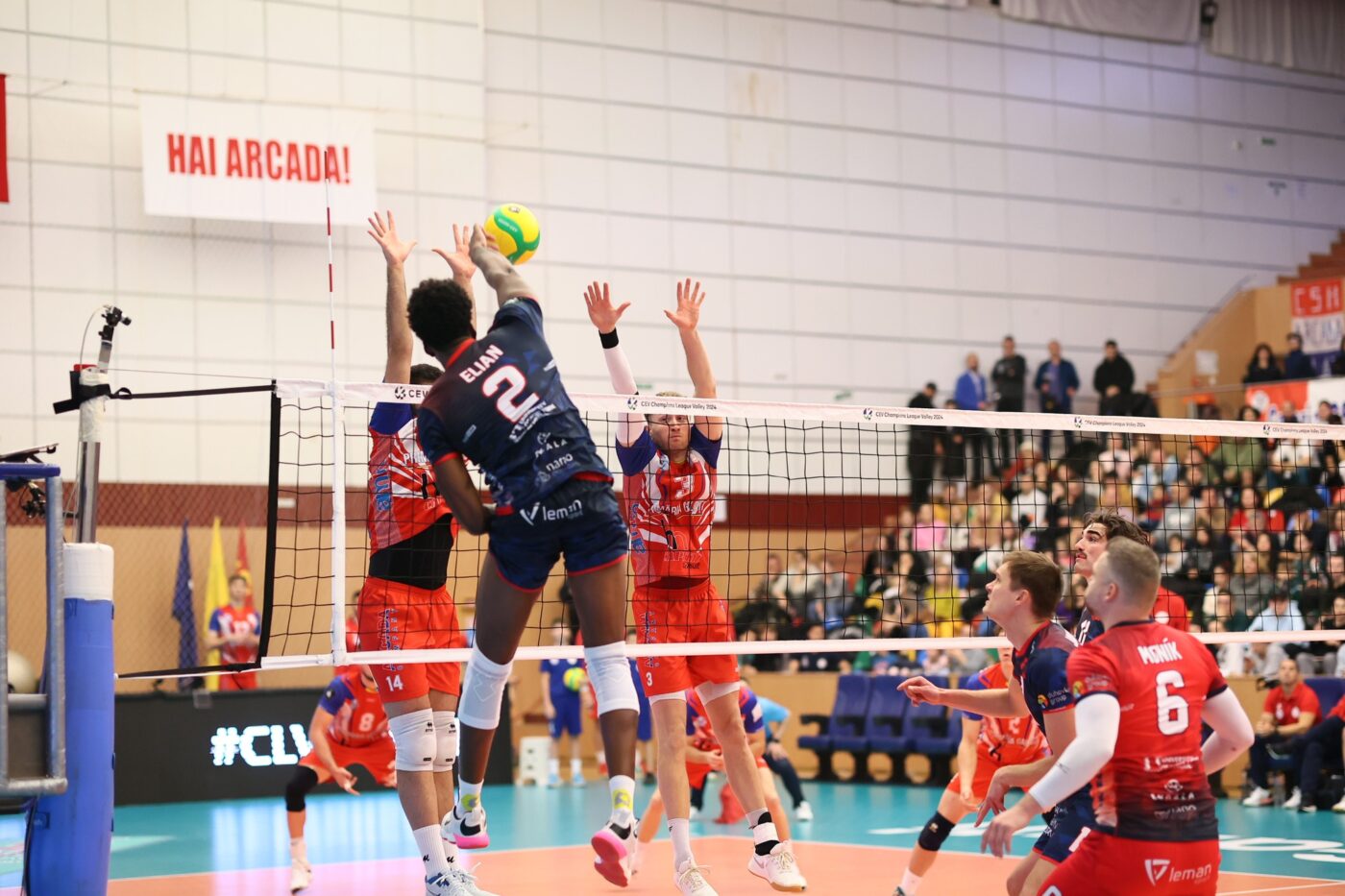 Arcada Galați „sparge” gheața! A venit prima victorie în Liga Campionilor la volei masculin