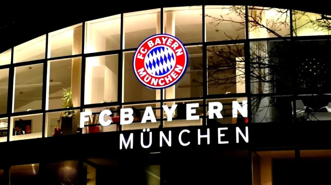 Bayern Munchen, transfer surpriză! Fotbalistul Granadei, care a debutat în naționala Spaniei, a fost cumpărat cu 15 milioane de euro