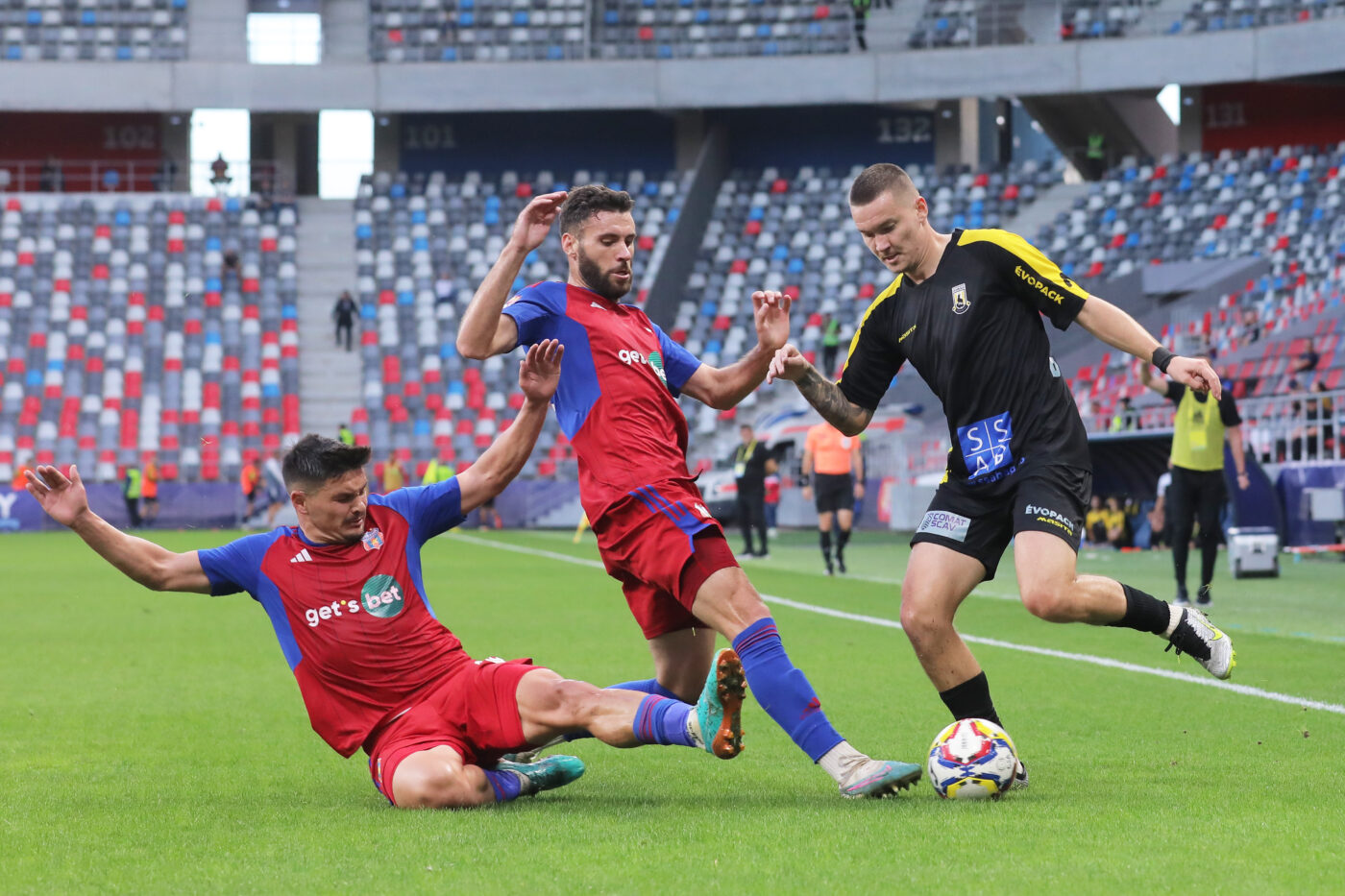 Steaua, văzută de o contracandidată drept a treia echipă fără drept de promovare care va juca în play-off-ul Ligii 2. ”Lupta se va duce până în ultimul meci”