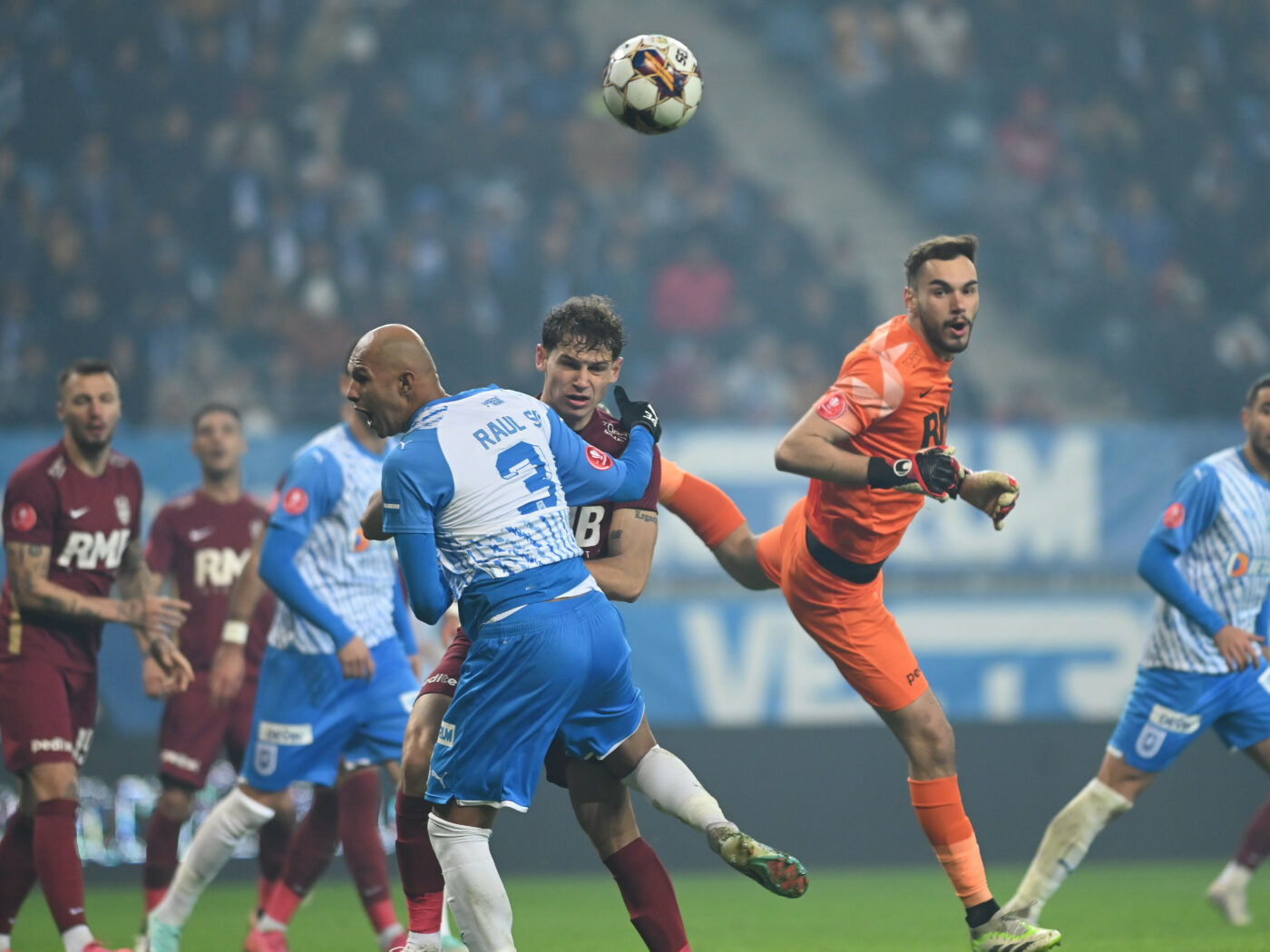 Drama neștiută prin care a trecut un fotbalist care se luptă la titlu în Superliga: „Mama a învins cancerul! E modelul meu”