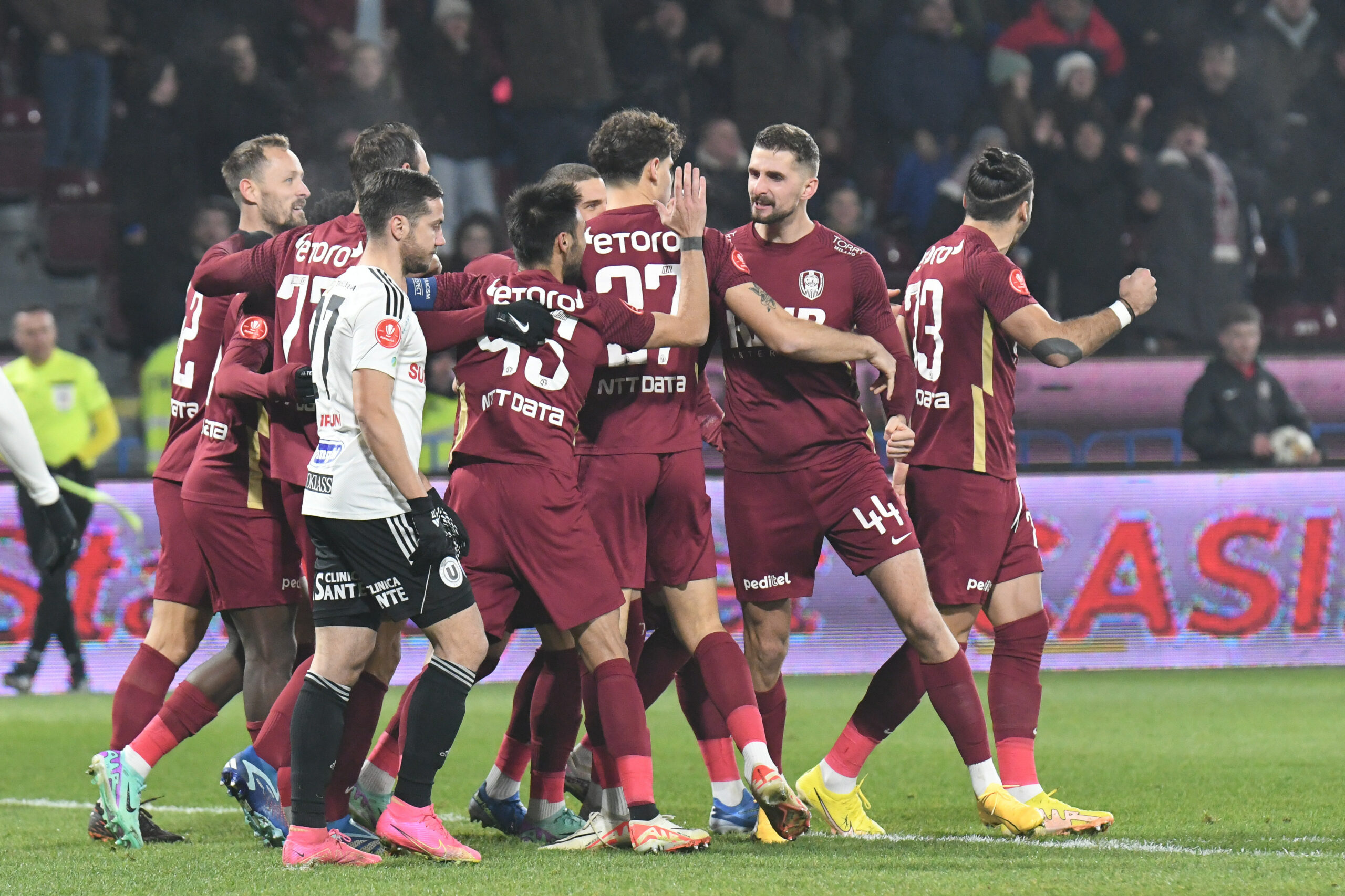 CFR Cluj - U Cluj 4-0, în etapa 21 din Superliga CFR Cluj - U Cluj 4-0, în etapa 21 din Superliga