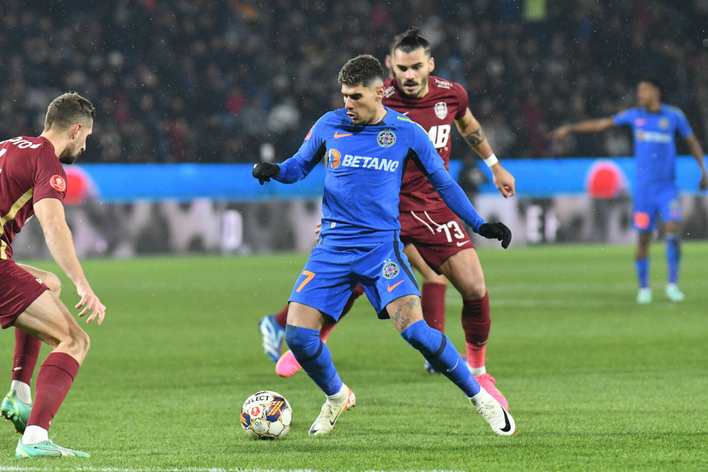 Florinel Coman, reacție total neașteptată după ce Colțescu i-a anulat un gol în CFR – FCSB 1-1! Rar a fost auzit spunând asta „Mbappe”: i-a cerut iertare unui alt arbitru pentru că l-a înjurat!