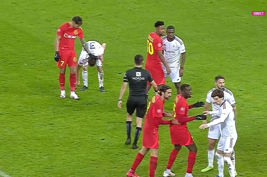 Florinel Coman a forțat cartonașul roșu, după un gest incredibil! Vrea să joace împotriva lui CFR Cluj, dar riscă o suspendare mai drastică