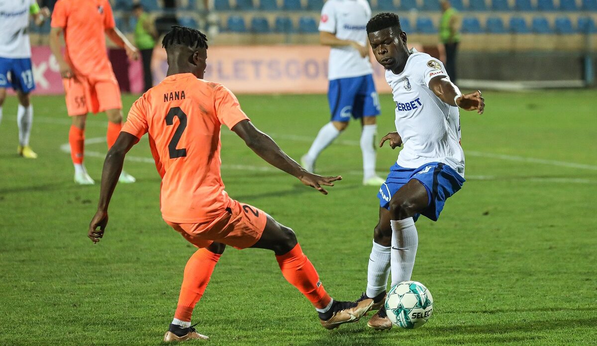 Ghanezul zburător, care l-a fascinat pe Gică Hagi, este prima lovitură fantastică dată de FCSB. Transferul africanului supersonic a fost confirmat involuntar de Gigi Becali: „Deja am trei luați”