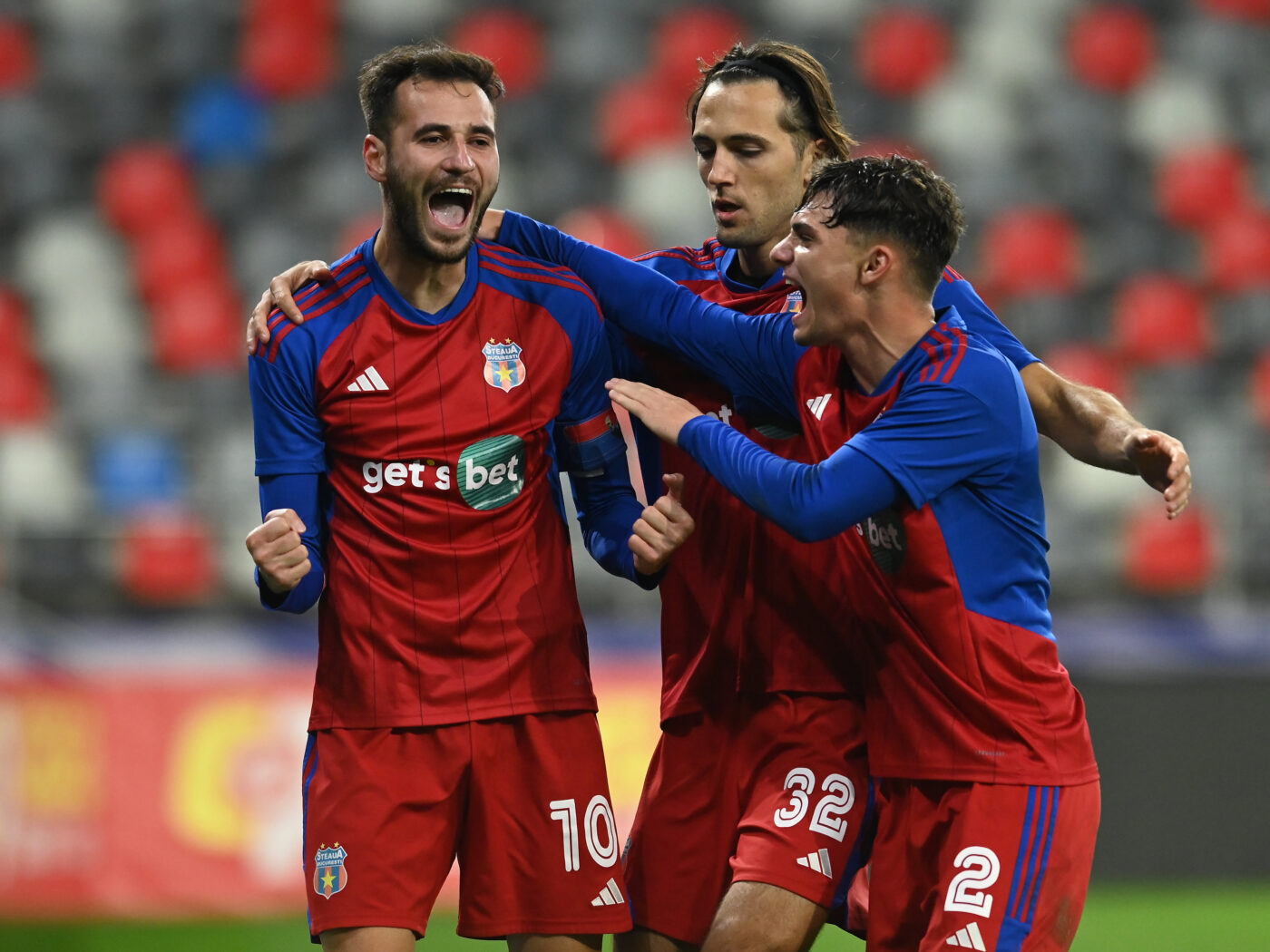 Steaua face transferuri spectaculoase! Fostul internațional de juniori al Spaniei, cu FC Sevilla în CV, a semnat: „Abia aștept”