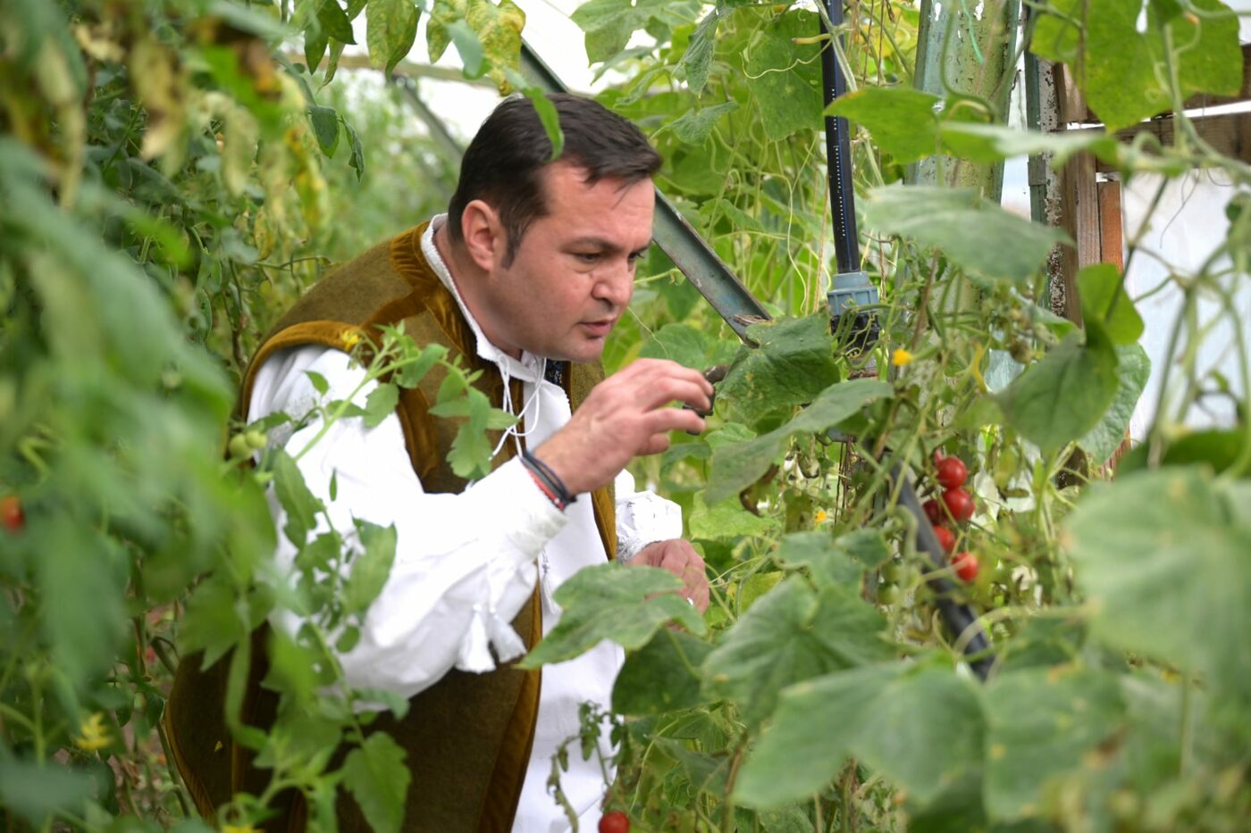 Lovitură grea pentru Cătălin Cherecheș. A primit vestea despre familia sa în pușcărie: Fiscul intră peste rudele lui!