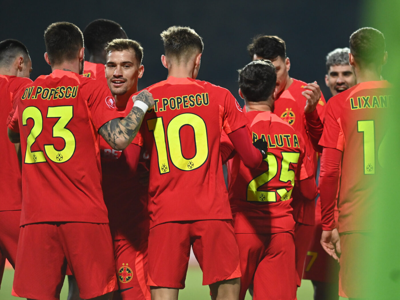 Moment unic în istoria FCSB. Autocarul a plecat fără vedeta lui Gigi Becali: ce a făcut șoferul când și-a dat seama că l-a lăsat pe jos tocmai pe el
