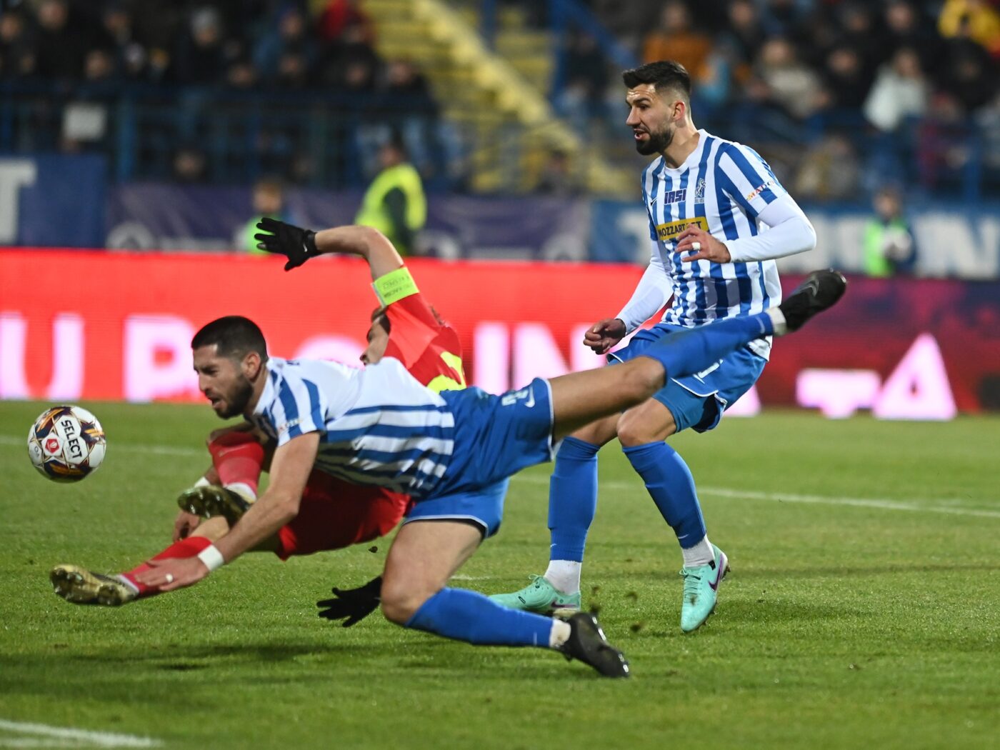 Poli Iași, pe post de Moș Crăciun în fața liderului FCSB! Trupa lui Charalambous s-a impus fără probleme în Copou, cu ajutorul intervențiilor rudimentarilor Jatoba și Samayoa