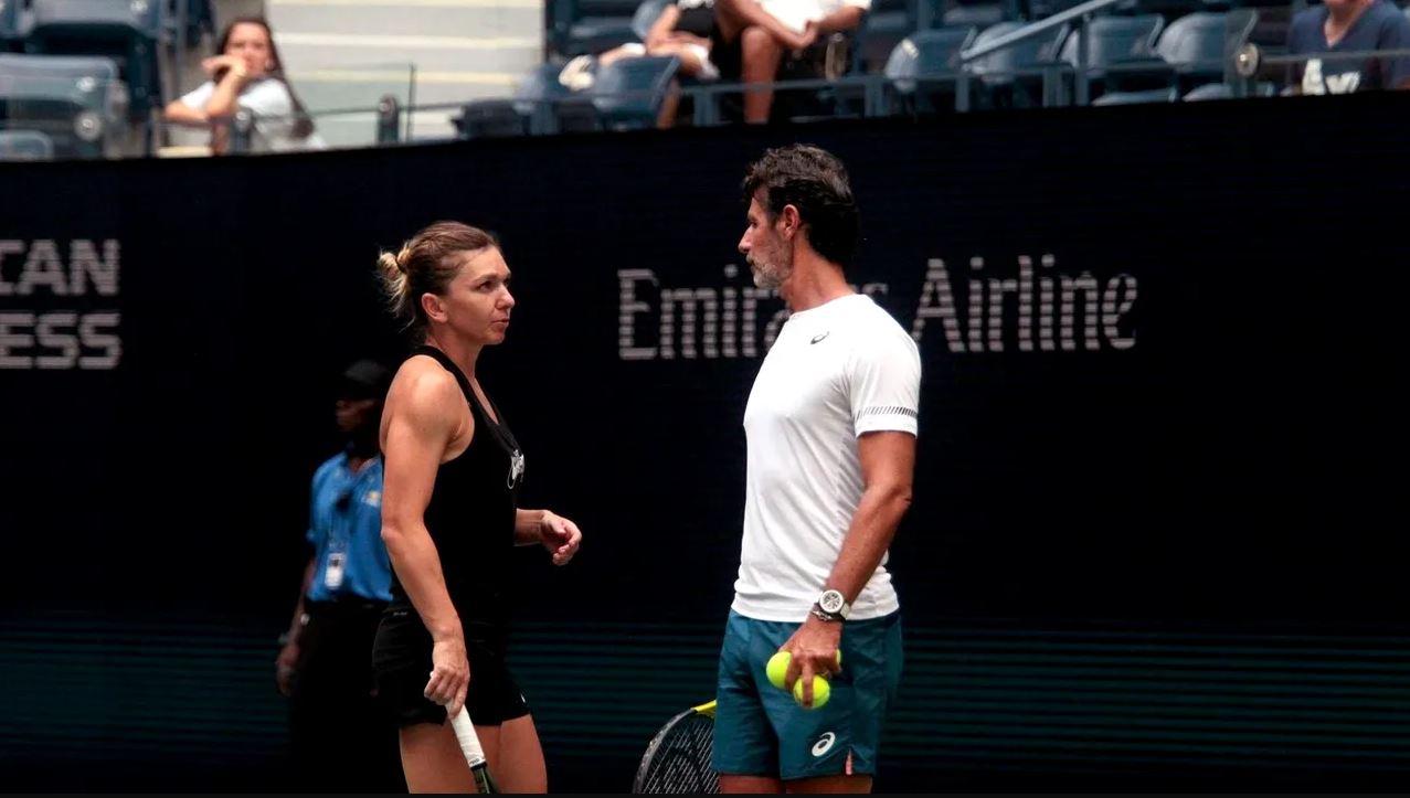 Patrick Mouratoglou s-a dat singur de gol! Cum a tratat-o și pe Simona Halep în tot acest timp: „Dacă suferă, nu sufăr și eu!”
