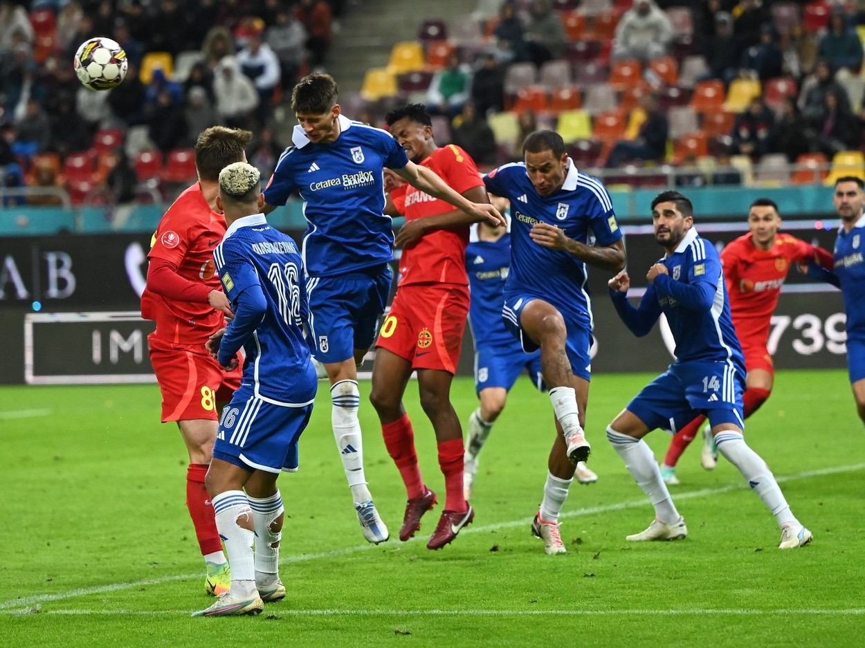 Patronul din Superliga care e convins că a dat lovitura deceniului cu transferul atacantului! Îl vede noul superstar al naționalei României: „Lovește ucigător cu capul, stângul, dreptul”. VIDEO