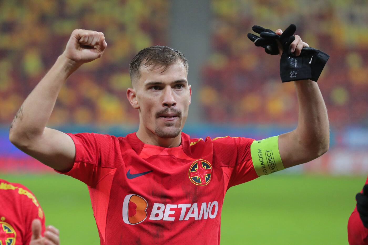 FCSB încheie anul 2023 pe primul loc în Superliga, dar Darius Olaru rămâne cu picioarele pe pământ. „În play-off se duce lupta!”