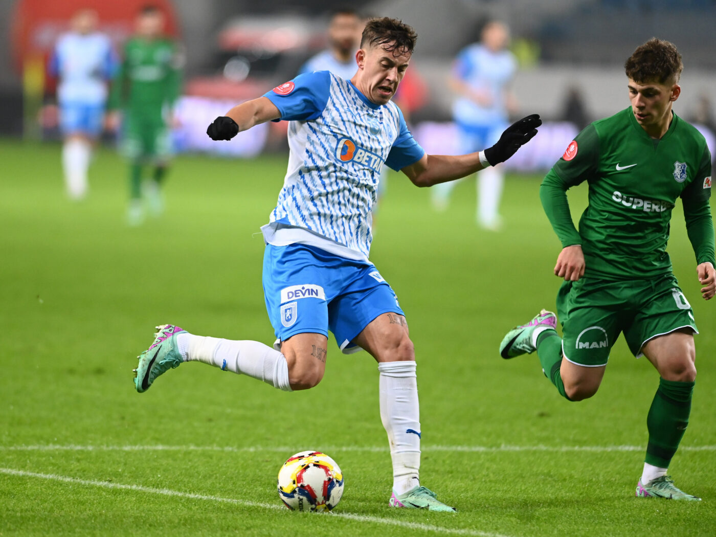 Sorin Cârțu îl face praf pe Alexandru Ișfan, fotbalistul adus cu surle și trâmbițe de Universitatea Craiova! L-a distrus în câteva cuvinte