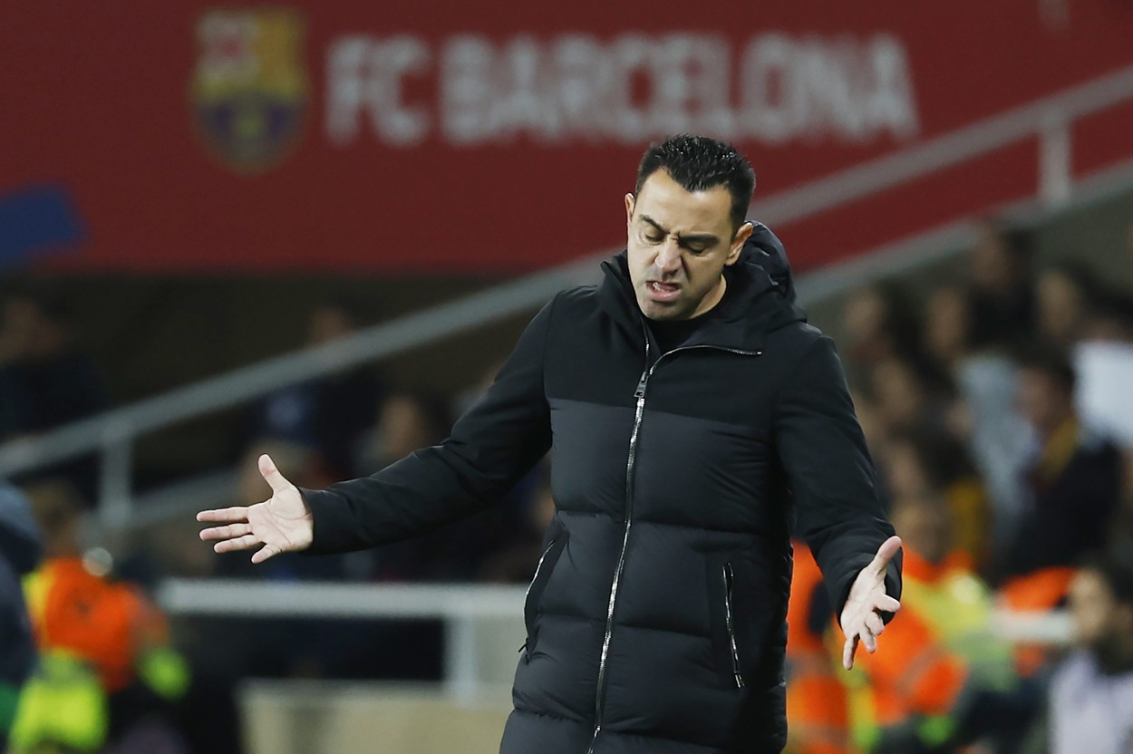 Xavi nu și-a putut stăpâni furia împotriva arbitrajului, după Real Madrid – FC Barcelona 3-2! „A văzut toată lumea! Pot să mă suspende, dar există imaginile. E o injustiție maximă”