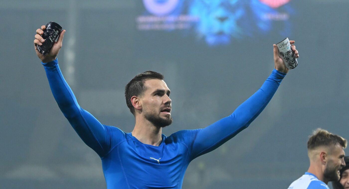 Elvir Koljic, mai optimist ca niciodată: „Simt că Universitatea Craiova poate câştiga titlul anul acesta”. Bosniacul dezvăluie cine l-a poreclit „Dragonul”