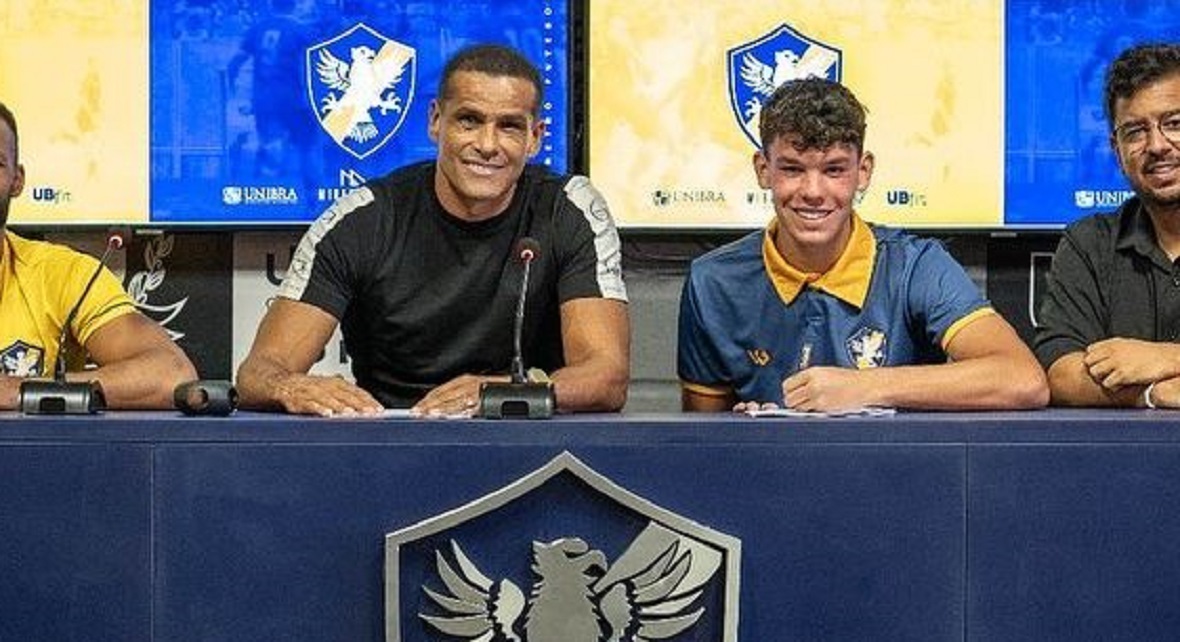 Încă un urmaș al lui Rivaldo în fotbal. Clubul cu care a semnat fiul fostului campion mondial, fratele lui Rivaldinho