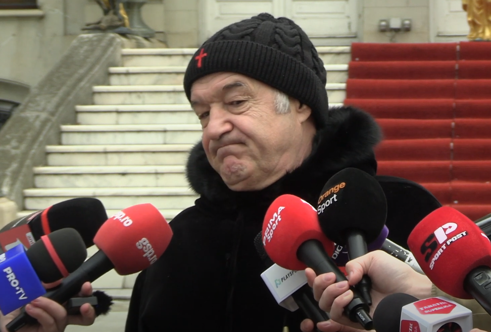 Gigi Becali, gafă incredibilă, în direct, la TV. A dezvăluit un detaliu intim despre unul dintre fotbaliştii săi de bază
