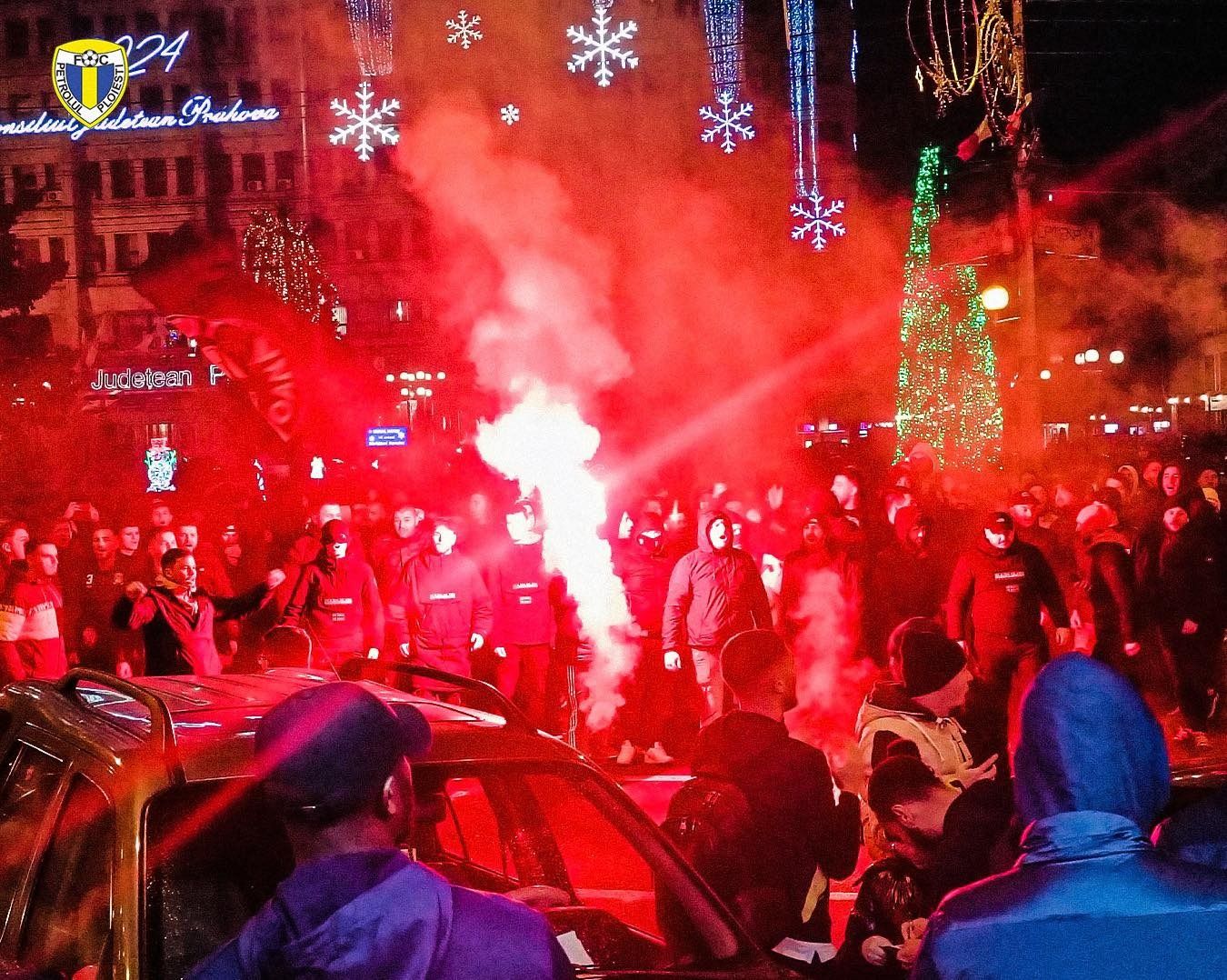 Arde Ploieștiul! „Lupii” au blocat centrul orașului, înaintea derbyului cu Rapid