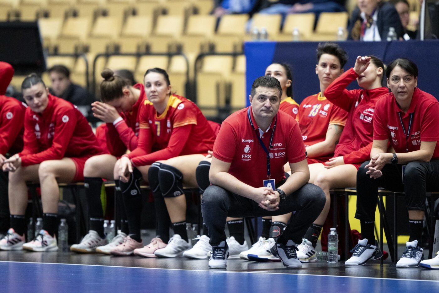 Dublă cu Croația pentru naționala feminină de handbal, cu un meci la Bistrița! Ce șanse au elevele lui Florentin Pera. SPECIAL