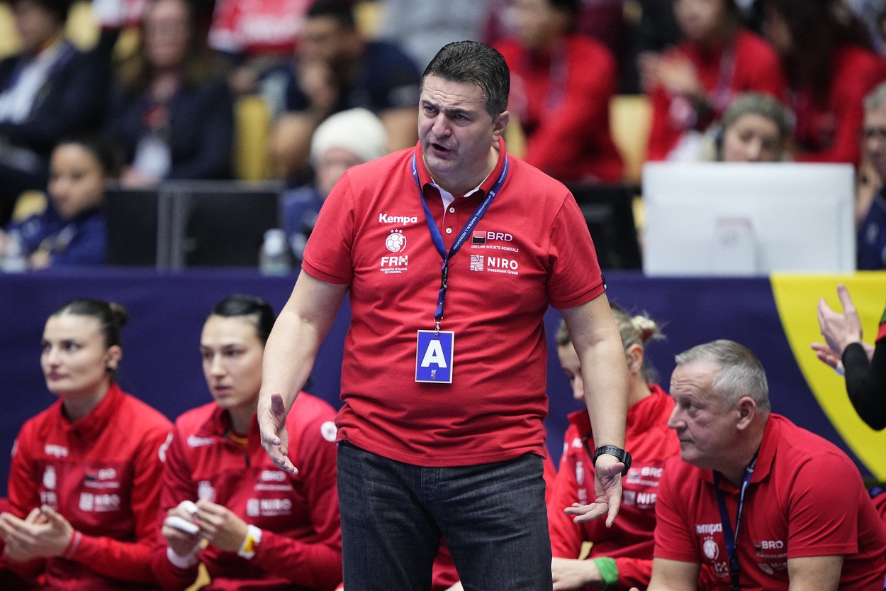 Explicațiile lui Florentin Pera, după Germania – România 24-22, la Campionatul Mondial: „Am ratat prea mult”. Ce spune de revenirea Cristinei Neagu