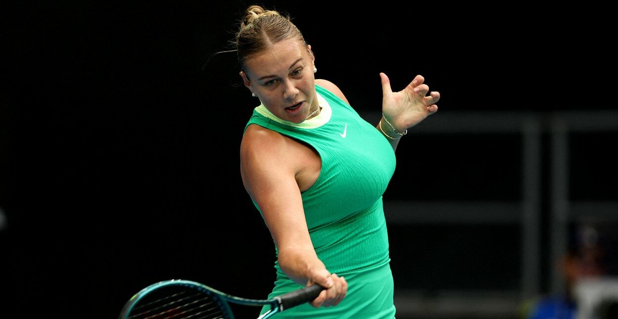 Jucătoarea care n-a mai suportat comentariile despre sânii ei le-a dat peste nas tuturor la Australian Open! S-a calificat în a doua săptămână, după ce a făcut-o KO pe Paula Badosa. FOTO