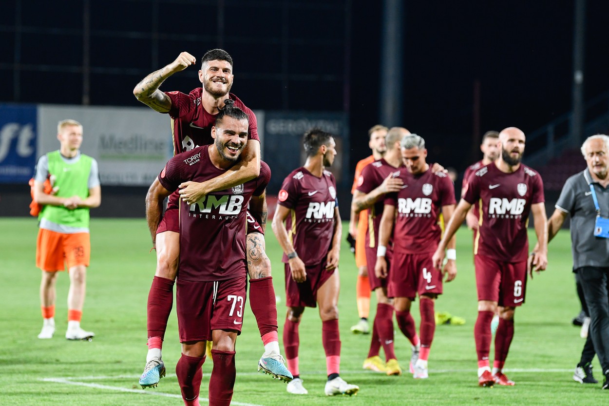 CFR Cluj l-a dat afară, dar un club a plătit imediat 200.000 de euro ca să îl aibă