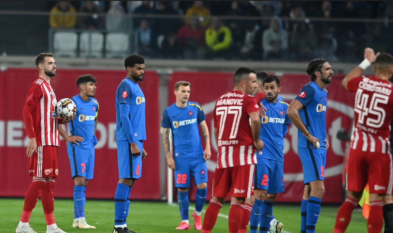 Dinamo forțează transferul fostului atacant de la FCSB! De ce întârzie răspunsul final al fotbalistului