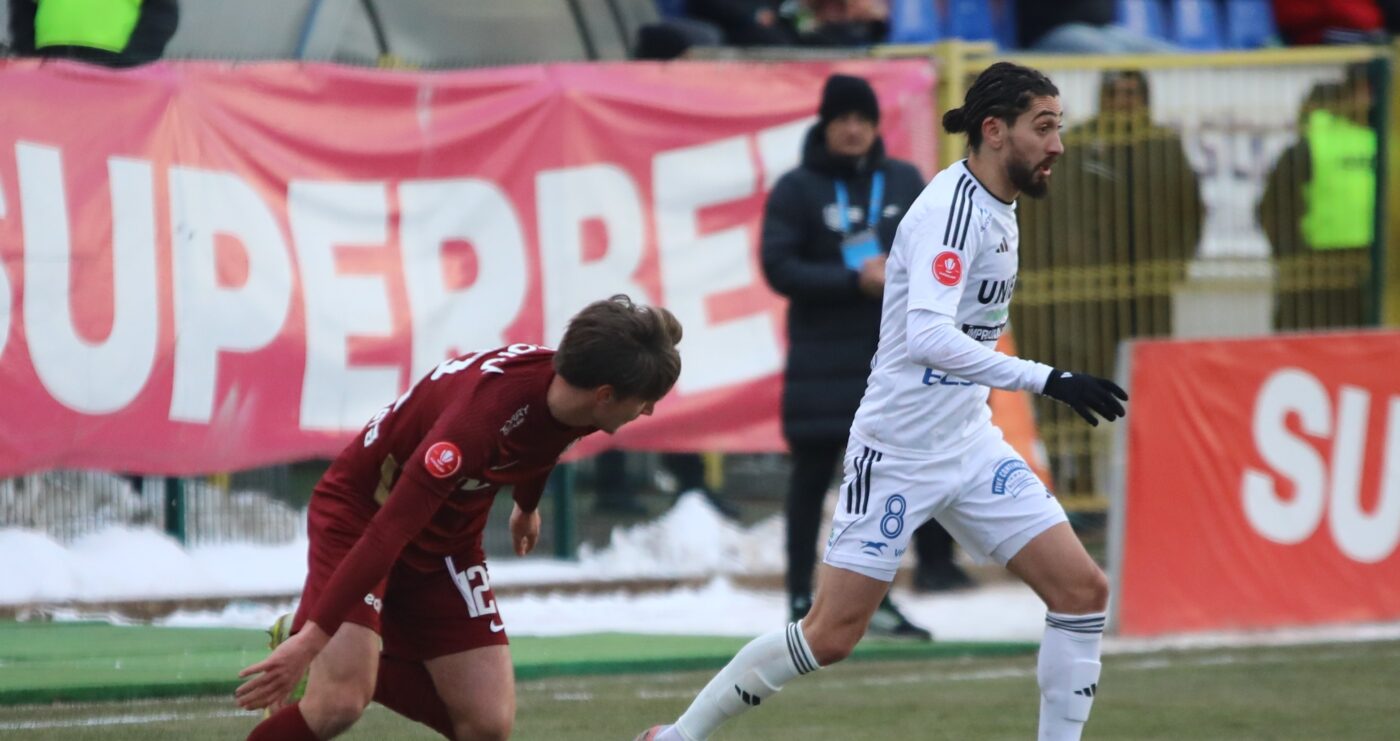 FC Botoșani – CFR Cluj 1-0, în etapa 22 din Superliga. Ultima clasată o răpune pe fosta campioană a României și bifează a doua victorie în campionat! Andrea Mandorlini, tot mai aproape de demitere