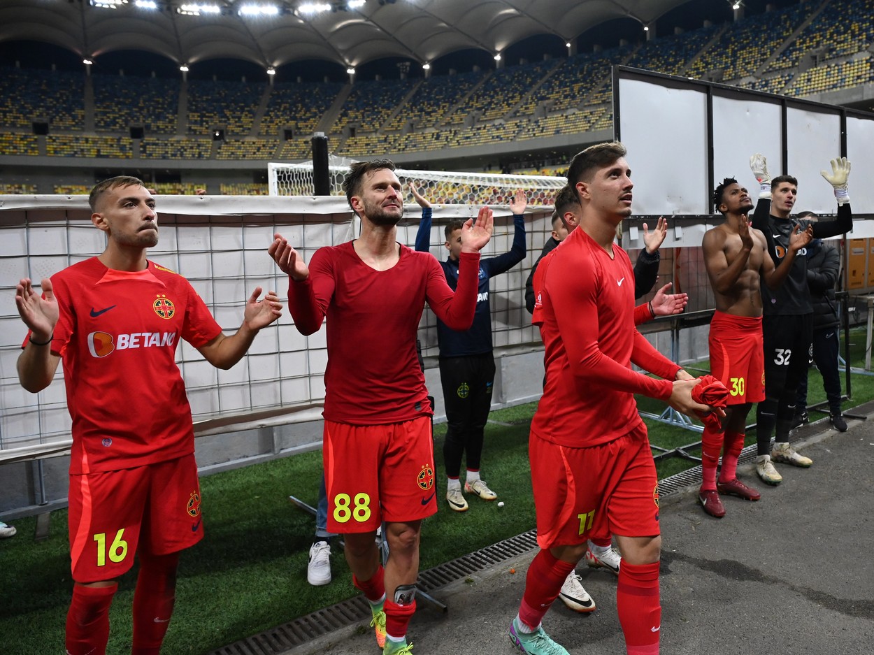 Lista neagră a lui Gigi Becali: fotbaliștii cărora le reziliază contractele! Probleme mari pentru FCSB pentru că jucătorii nu vor să plece
