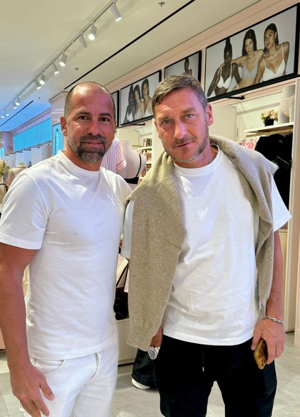 Fostul căpitan din Superliga s-a întâlnit cu Francesco Totti la Dubai!