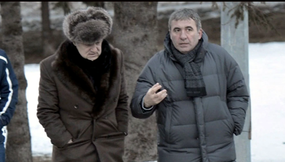 Gigi Becali și Gică Hagi au vorbit despre transferul unui fotbalist african la FCSB! De ce „Regele” nu a putut să aducă jucătorul pe care patronul roș-albaștrilor l-a convins lejer să semneze. VIDEO