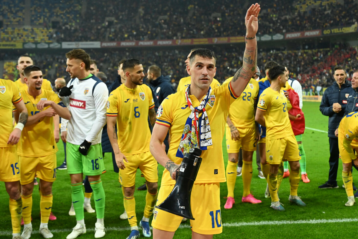 Nicolae Stanciu, transferul bombă cu care FCSB ar devenit invincibilă în Superliga, „momit” de Meme Stoica! A fost surprins alături de vedetele lui Gigi Becali: „Începem anul ofensiv”